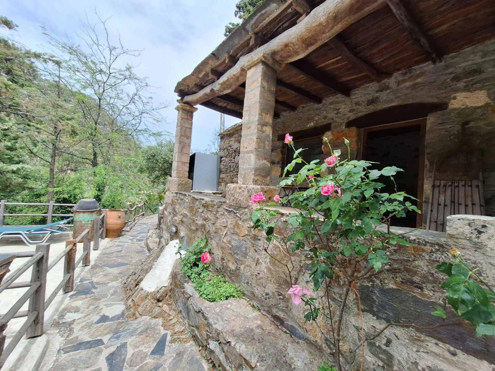 Hotel Μilia Mountain Retreat Vlátos Exterior foto